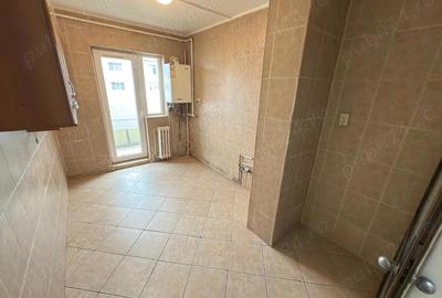 Ap 2 cam in Campina, 58 mp, et 3-- 59.000e - 2