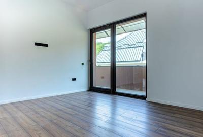Apartament cu 7 camere în Florești - 9