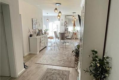 Apartament cu 3 camere decomandat, mobilat în Torontalului - 2