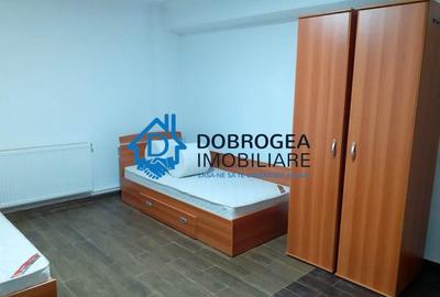 Apartament cu 5 camere decomandat, mobilat în E3 - 5