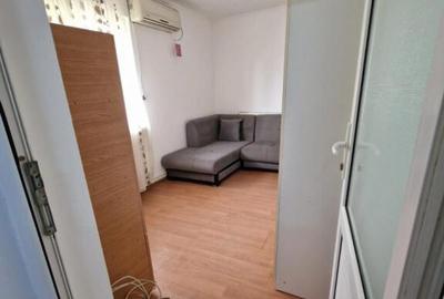 Apartament cu 2 camere nedecomandat în Rahova