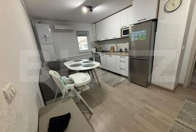 Apartament cu 2 camere semidecomandat, mobilat în Dacia