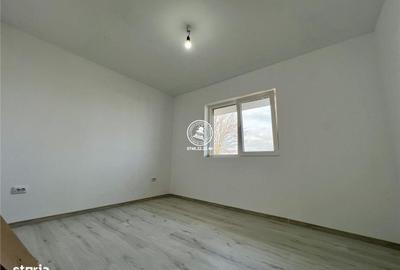 Casă cu 3 camere cu Teren 400 Mp în Voinești - 2