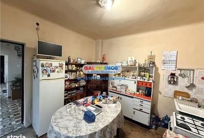 Casă cu 3 camere cu Canalizare în Republicii - 12