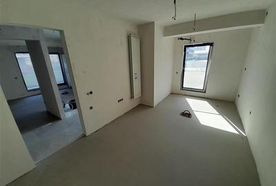 Apartament cu 3 camere semidecomandat în Florești - 4