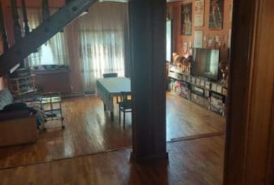 Casă cu 4 camere cu Teren 630 Mp în Central - 9