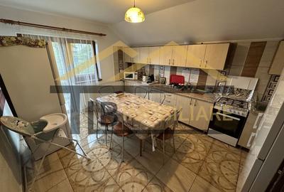 Vila cu 8 camere de vanzare, teren 1580mp, Zona Praid - 18