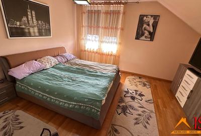 Apartament cu 3 camere decomandat, mobilat în Calea Dumbrăvii - 8