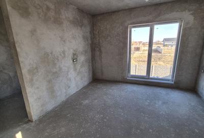 Casă cu 4 camere în Chișoda - 1