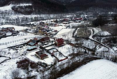 Casă cu 2 camere cu Teren 400 Mp în Băiculești - 2