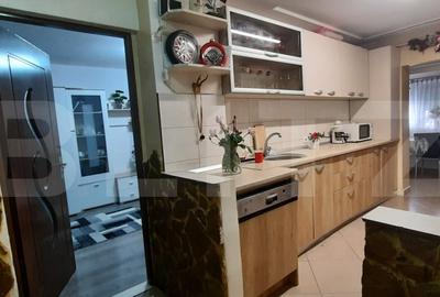 Apartament de vanzare, 86 mp, zona Micro 17 - 8