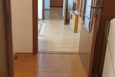 Apartament cu 3 camere semidecomandat în Hipodrom - 14