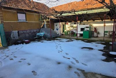 Casă în Măgești - 3