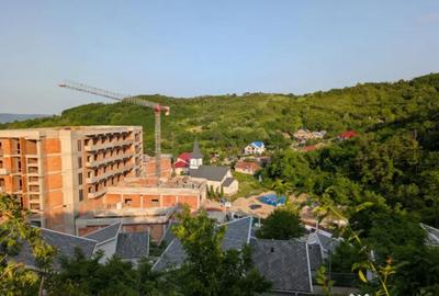 Teren de 4038 mp, în Central - 1