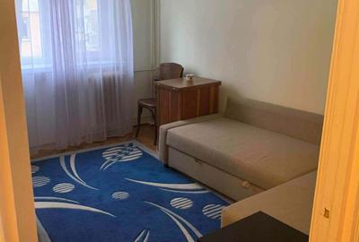 Apartament cu 3 camere decomandat în Exterior Vest - 1