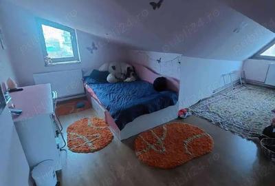 Casă cu Teren 30 Mp în Central - 1