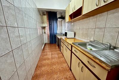 Garsonieră decomandată în Dristor - 6