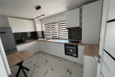 Apartament cu 3 camere decomandat, mobilat în Canta