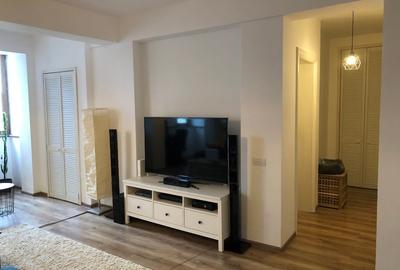 Apartament cu 3 camere semidecomandat în Central - 3