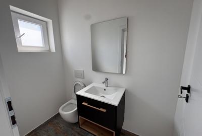 Duplex cu 4 camere cu Canalizare în Moșnița Nouă - 3
