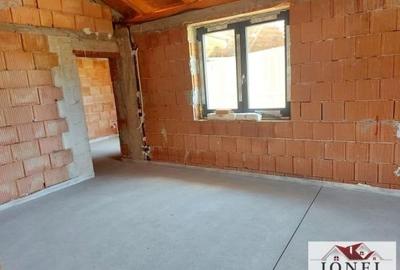 Casa noua semifinisata de vanzare in Cricau -schimb - 6