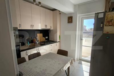 Apartament cu 3 camere decomandat în Central - 12