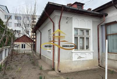 Casa de vanzare in Bacau zona Centrala - 1