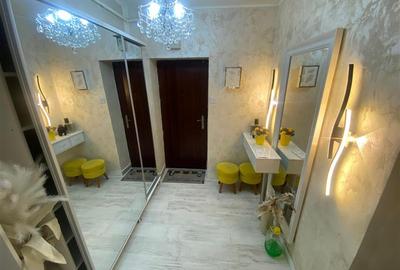 Apartament cu 3 camere decomandat în Central - 11