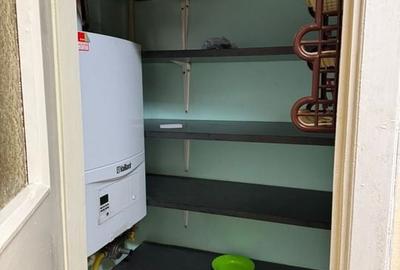 Girocului-Spitalul judetean | 3 Camere | Decomandat | Centrala proprie | Boxa - 3