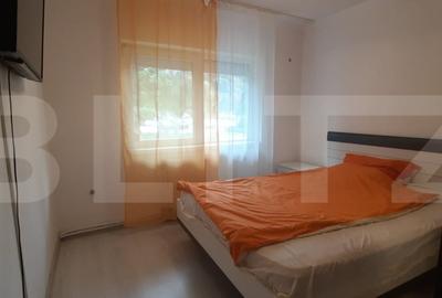 Apartament de vanzare, 86 mp, zona Micro 17 - 4