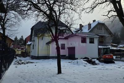 Casă cu 6 camere cu Teren 573 Mp în Central - 10