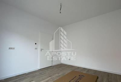 Casă cu 3 camere cu Teren 250 Mp în Sânmihaiu Român