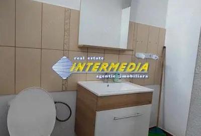 Spatiu comercial - briouri de inchiriat zona Ampoi 3 - 3