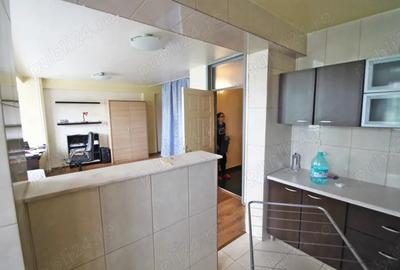 Casă cu 10 camere în Stadion - 1