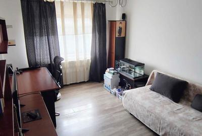 Apartament cu 2 camere decomandat în Tineretului - 1