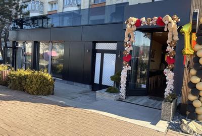 Spațiu comercial, de 75 mp, în Central - 3