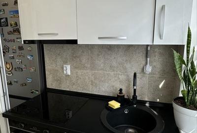 Garsonieră decomandată în Roșu - 3