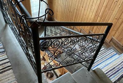 Casă cu 5 camere cu Teren 917 Mp în Gornești - 1