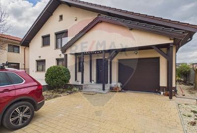 Casă cu 5 camere cu Teren 500 Mp în Central - 13