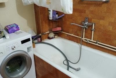 Vand apartament cu 2 camere, spatios, decomandat - 15