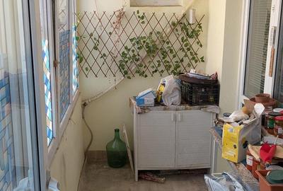 Apartament cu 3 camere semidecomandat în Titan - 1