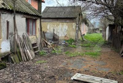 Casă cu 2 camere cu Teren 2000 Mp în Nușfalău - 1