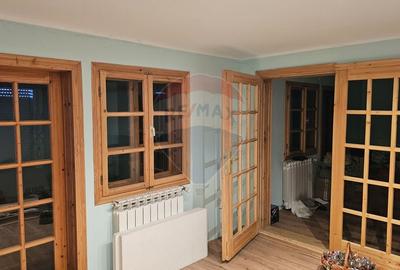 Casă cu 6 camere cu Teren 2803 Mp în Central - 18