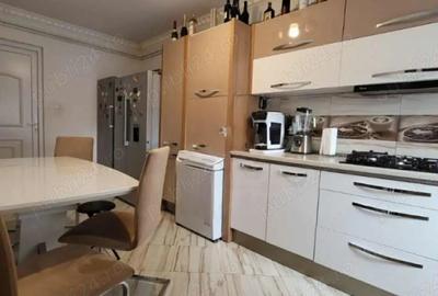 Vand casa Episcopia - 5