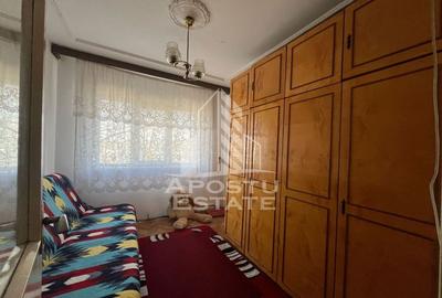 Apartament cu 3 camere, decomandat, situat in zona Sagului - 3