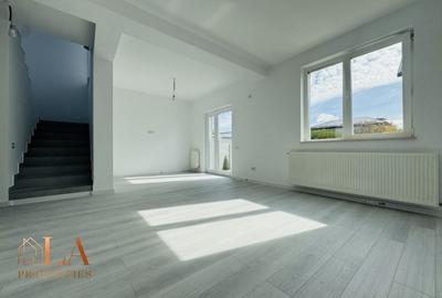 Duplex cu 4 camere cu Canalizare în Domnești - 10