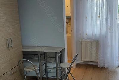 Garsonieră semidecomandată în Central - 4