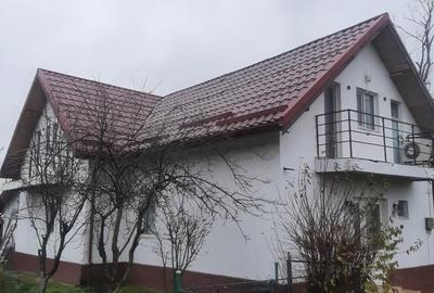 Casă/ vilă de vânzare - 1