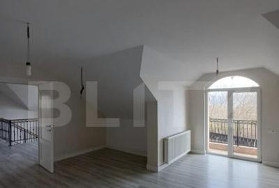 Casă cu 5 camere cu Teren 1590 Mp în Luna - 16