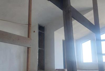 Casă cu Teren 600 Mp în Săftica - 3